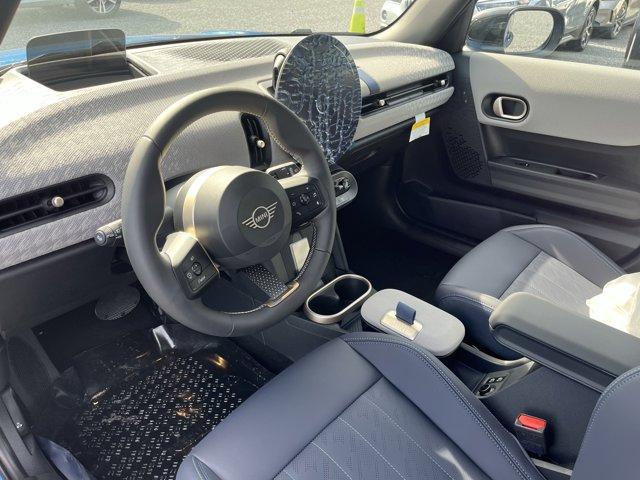 used 2025 MINI Hardtop car, priced at $37,160