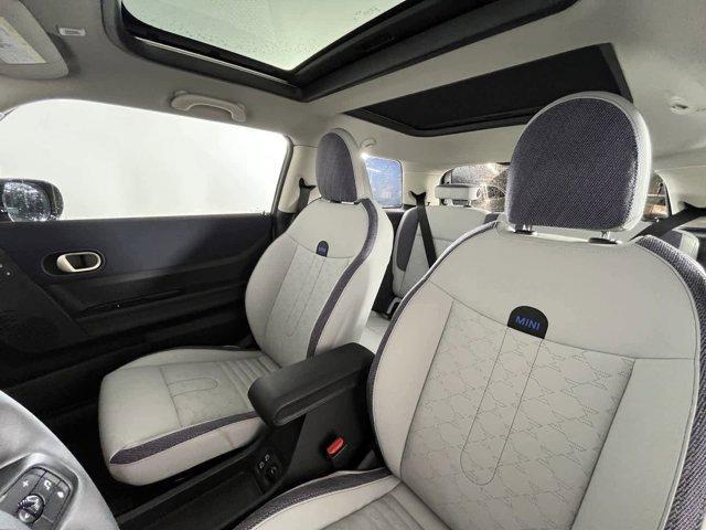used 2025 MINI Hardtop car, priced at $35,455