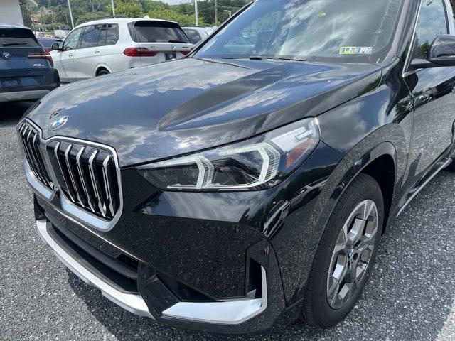 new 2025 BMW X1 car