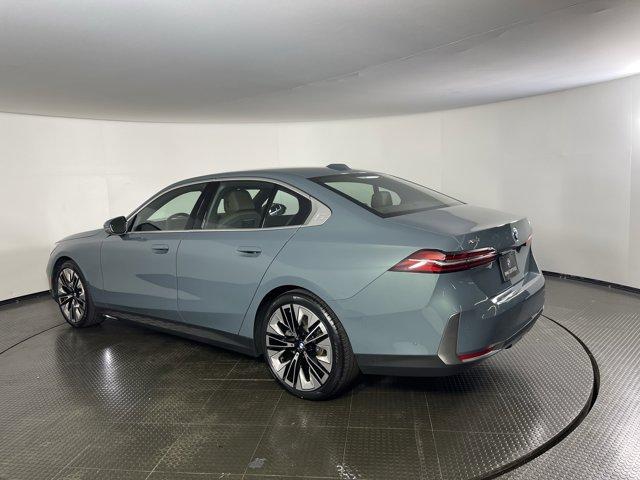 used 2024 BMW 540 car, priced at $59,999