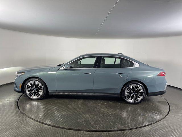 used 2024 BMW 540 car, priced at $59,999