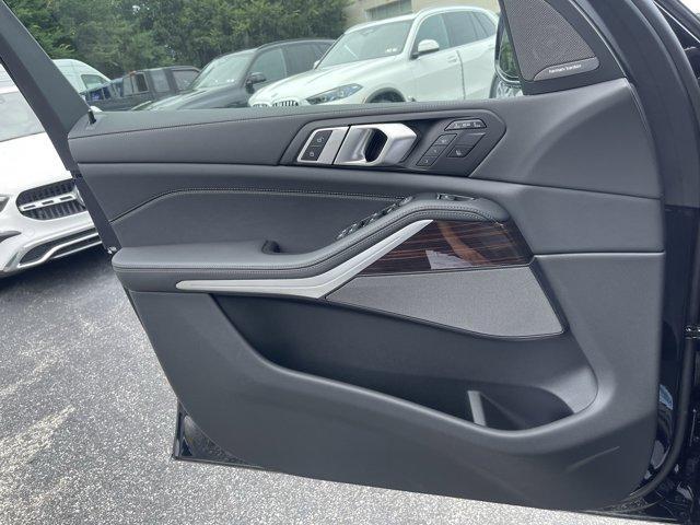 new 2026 BMW X7 car