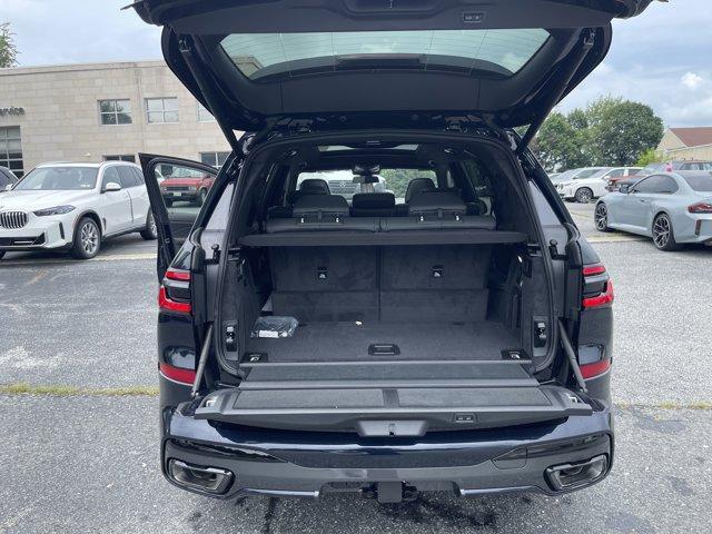 new 2026 BMW X7 car