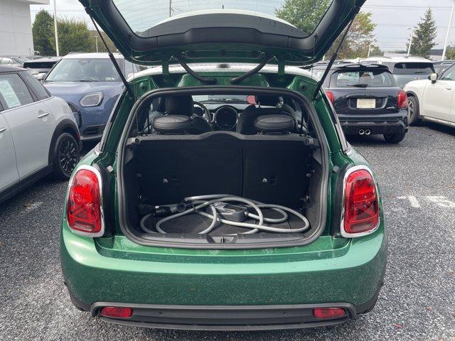 used 2024 MINI SE Hardtop car, priced at $24,999