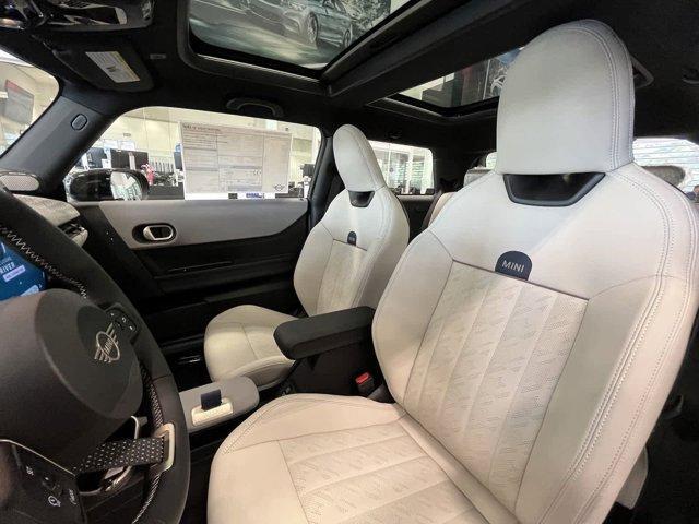 used 2025 MINI Hardtop car, priced at $38,295
