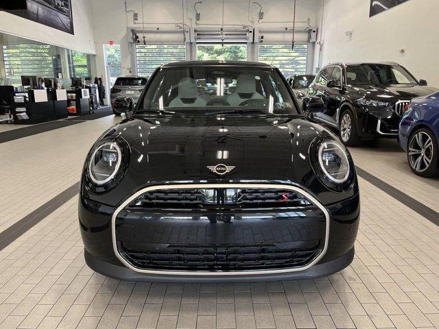 used 2025 MINI Hardtop car, priced at $38,295