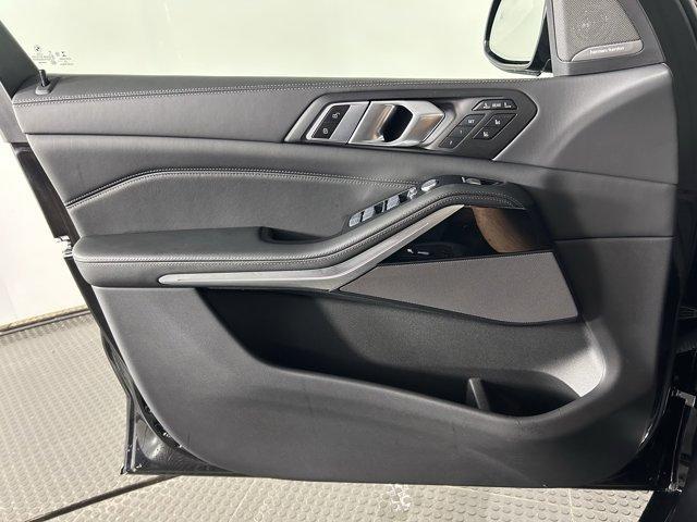 used 2023 BMW X7 car, priced at $89,999
