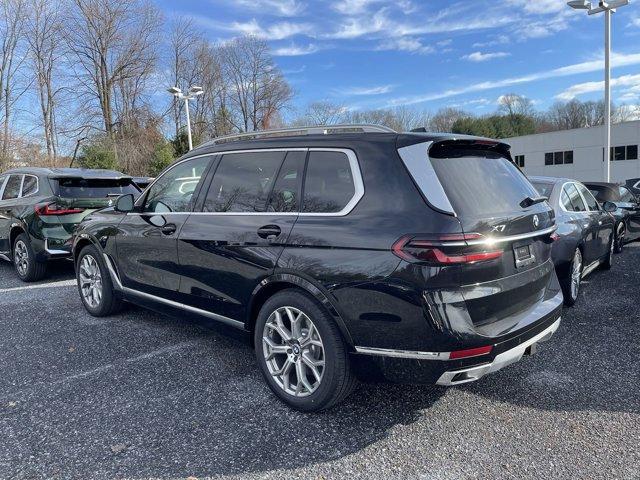 new 2025 BMW X7 car, priced at $90,305