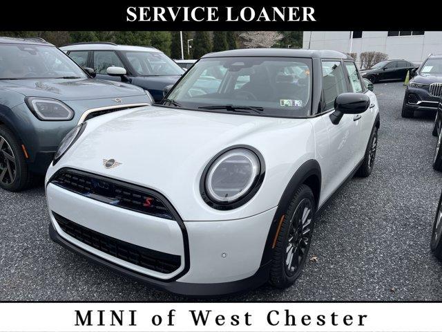 used 2025 MINI Hardtop car, priced at $37,110