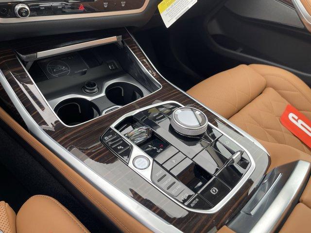new 2026 BMW X7 car