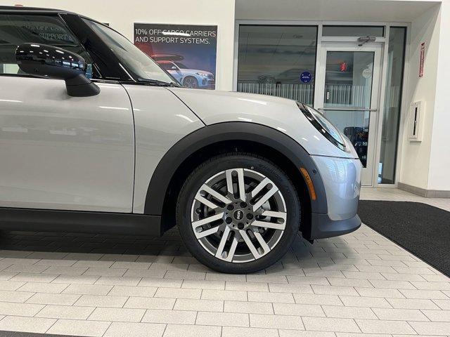 used 2025 MINI Hardtop car, priced at $34,730