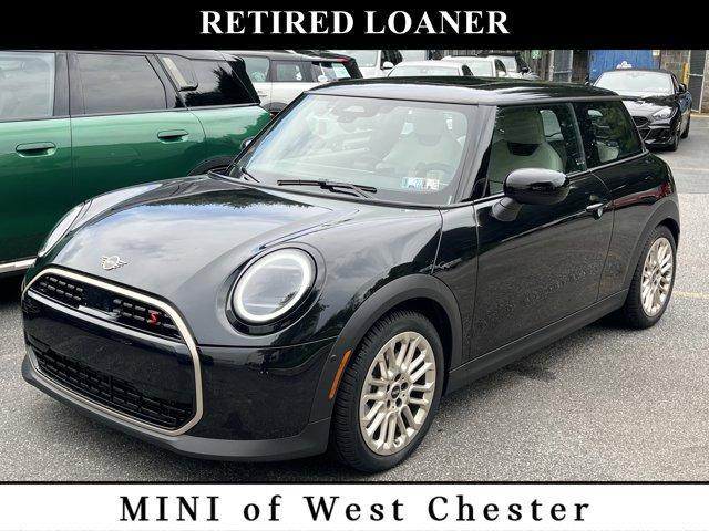 used 2025 MINI Hardtop car, priced at $31,999