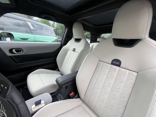 used 2025 MINI Hardtop car, priced at $35,905