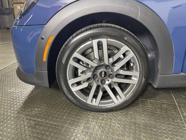 used 2025 MINI Hardtop car, priced at $34,425