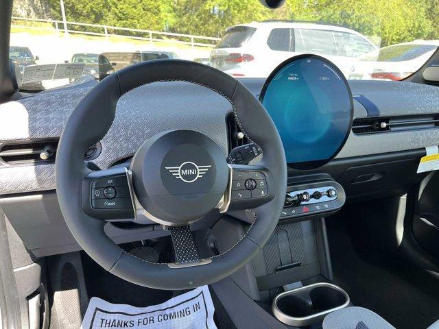 used 2025 MINI Hardtop car, priced at $33,999