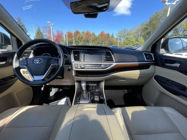 used 2017 Toyota Highlander car, priced at $25,999