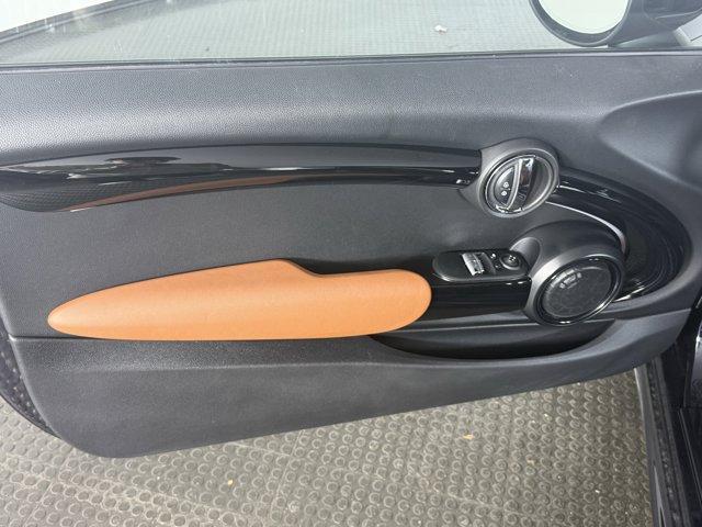 used 2023 MINI Hardtop car, priced at $32,201