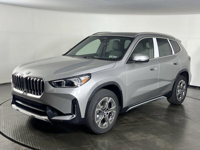 new 2025 BMW X1 car