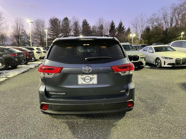 used 2018 Toyota Highlander car, priced at $24,791