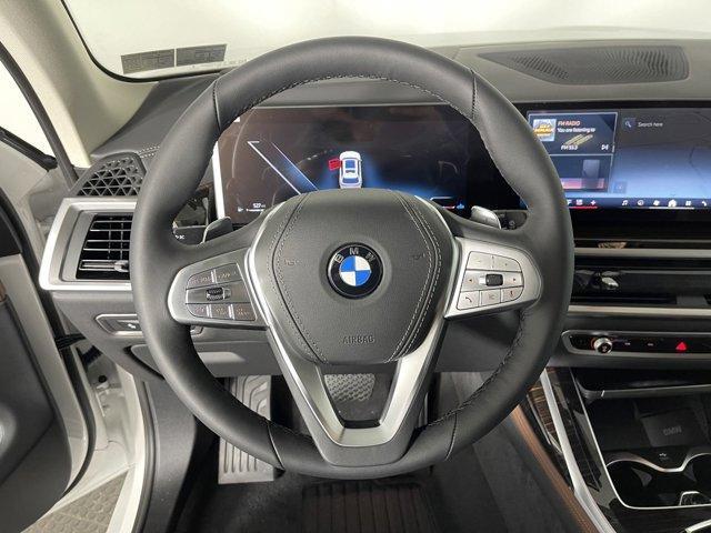 new 2025 BMW X7 car, priced at $90,925