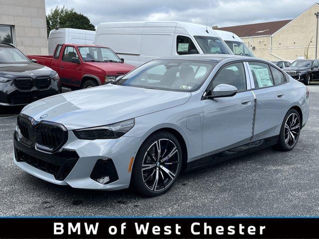 new 2026 BMW 550e car