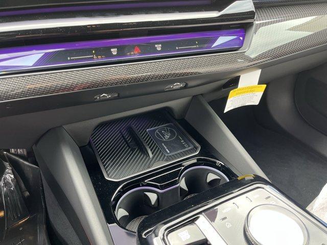 new 2026 BMW 550e car