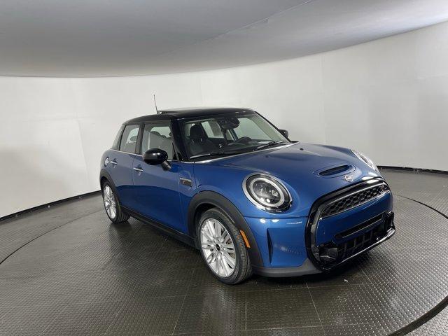 used 2023 MINI Hardtop car, priced at $28,999