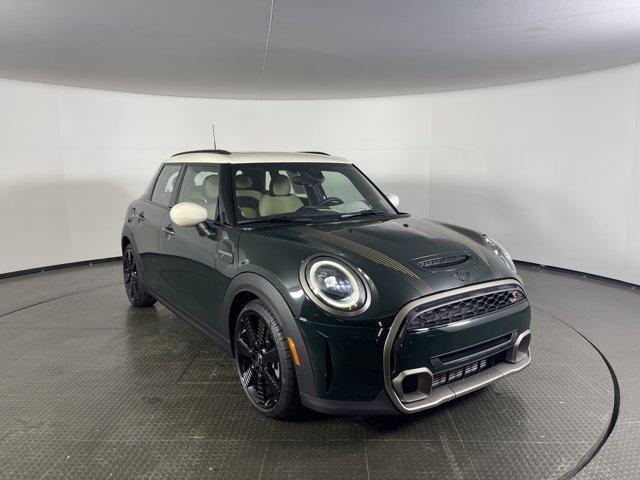 used 2023 MINI Hardtop car, priced at $28,999