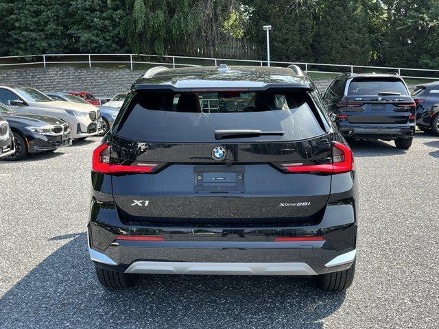 new 2025 BMW X1 car