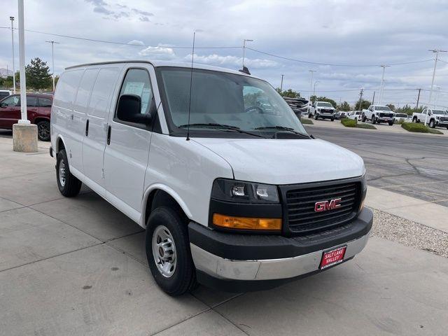 new 2024 GMC Savana 2500 car, priced at $47,976