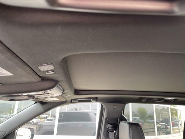 used 2022 GMC Yukon XL car, priced at $60,000