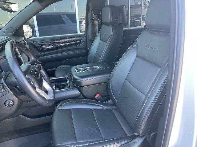 used 2023 GMC Yukon XL car, priced at $65,000