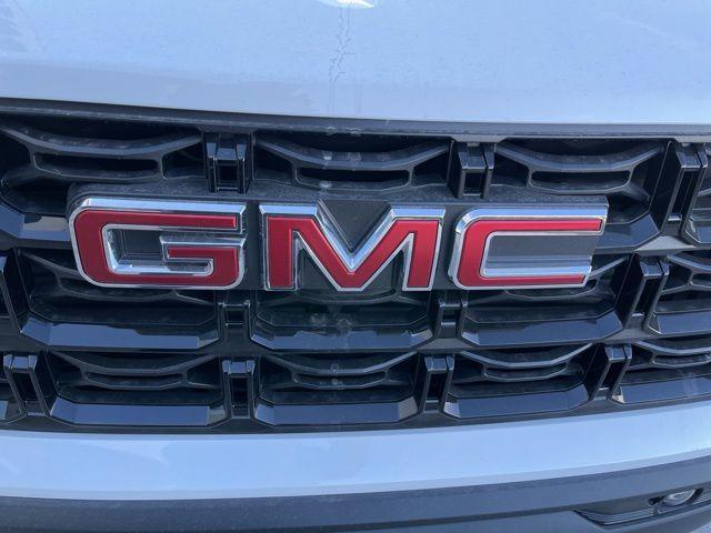 new 2025 GMC Canyon car, priced at $40,776