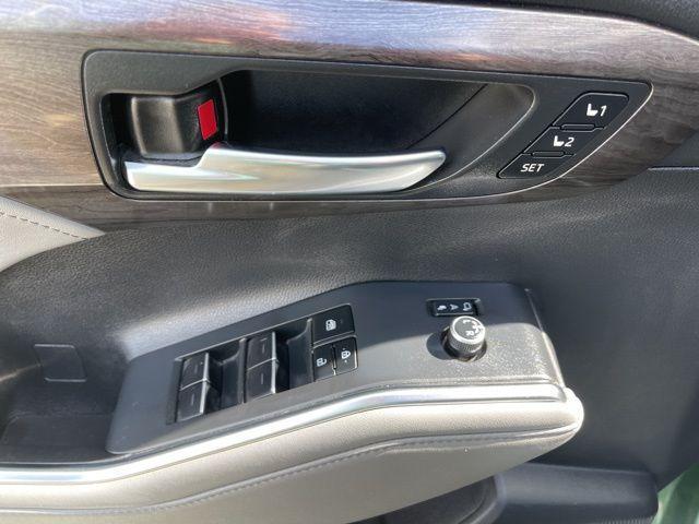 used 2023 Toyota Highlander car, priced at $42,000