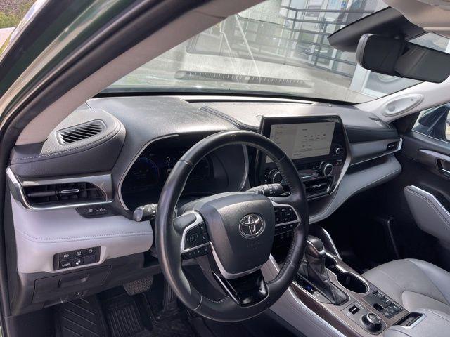 used 2023 Toyota Highlander car, priced at $42,000