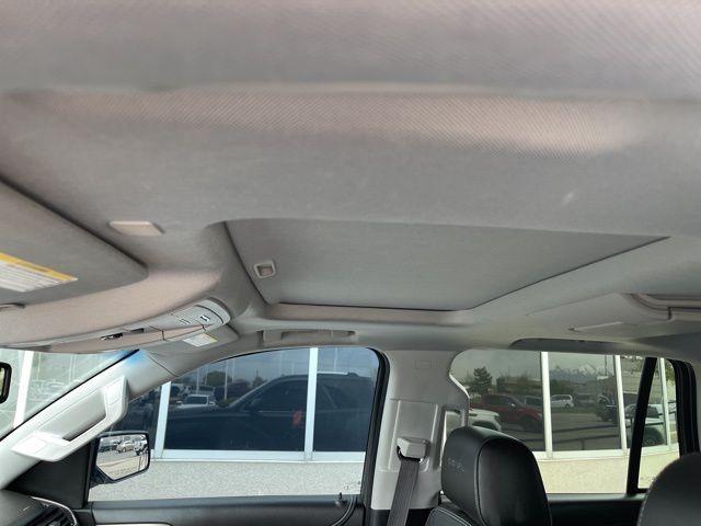 used 2019 GMC Yukon car, priced at $33,500
