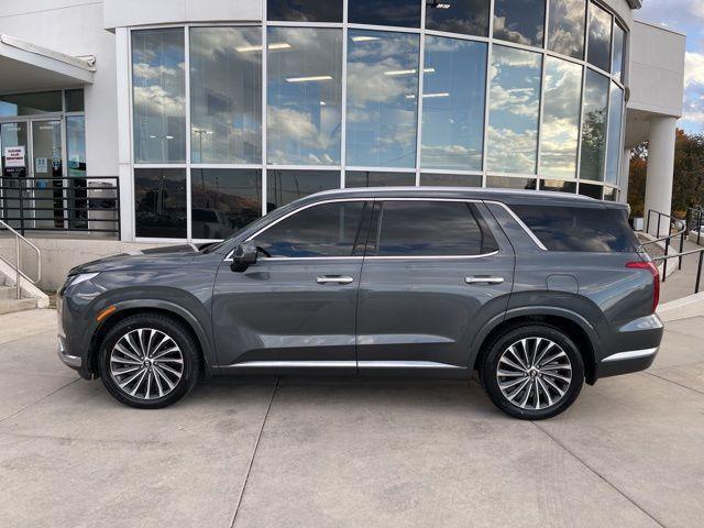 used 2023 Hyundai Palisade car, priced at $43,000