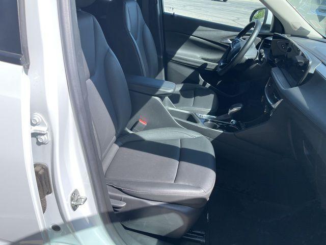 used 2024 Buick Encore GX car, priced at $21,900