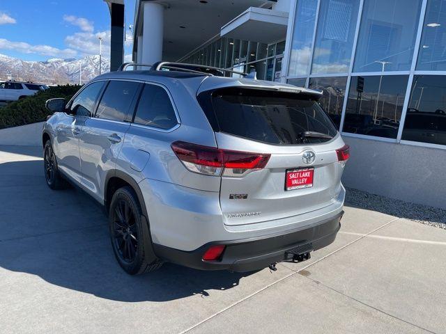 used 2019 Toyota Highlander car, priced at $30,500