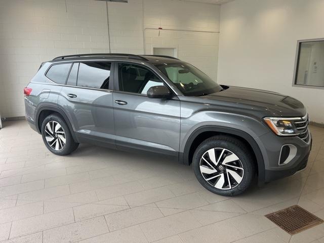 new 2025 Volkswagen Atlas car, priced at $46,622