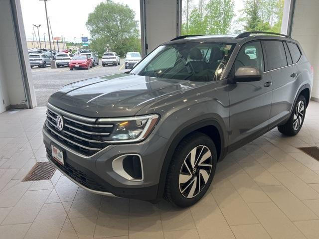 new 2025 Volkswagen Atlas car, priced at $46,622