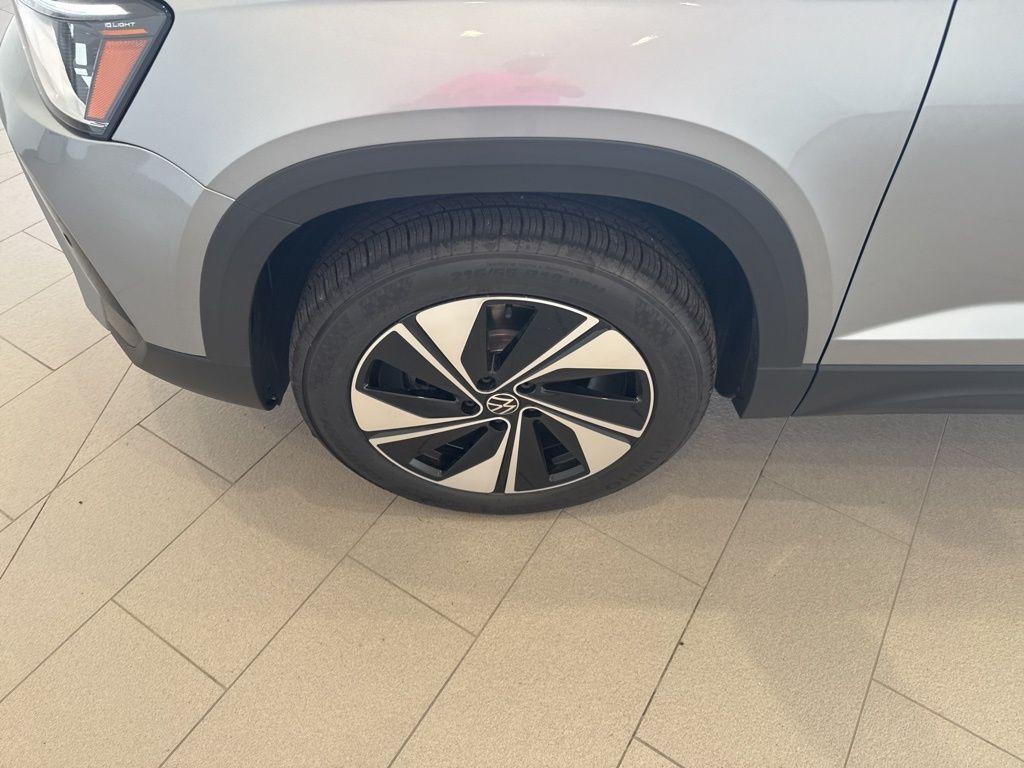 new 2025 Volkswagen Taos car, priced at $32,332