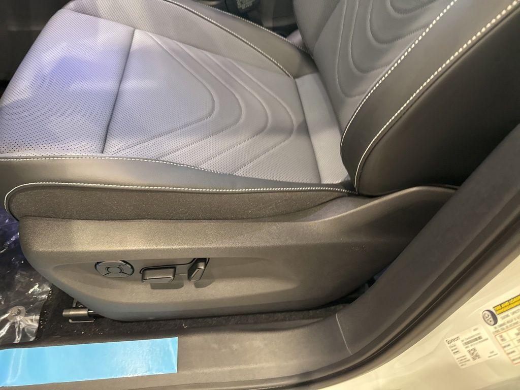 new 2026 Volkswagen Tiguan car, priced at $38,897