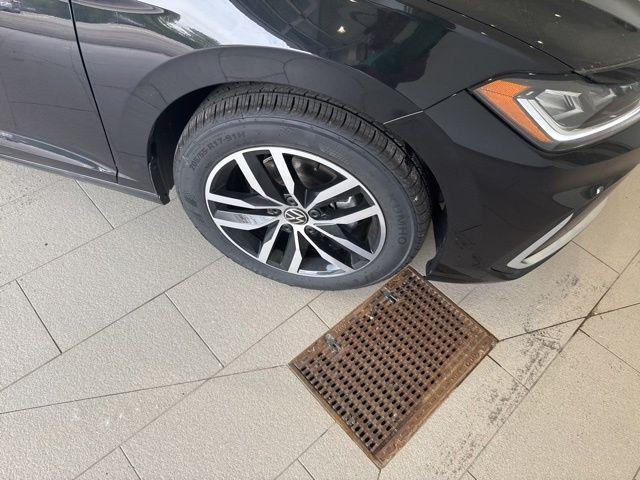 new 2025 Volkswagen Jetta car, priced at $27,053