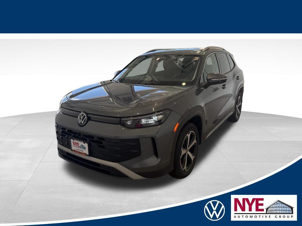 new 2025 Volkswagen Tiguan car, priced at $37,271