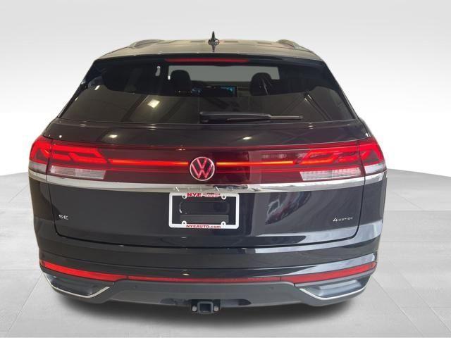 new 2025 Volkswagen Atlas Cross Sport car, priced at $44,586