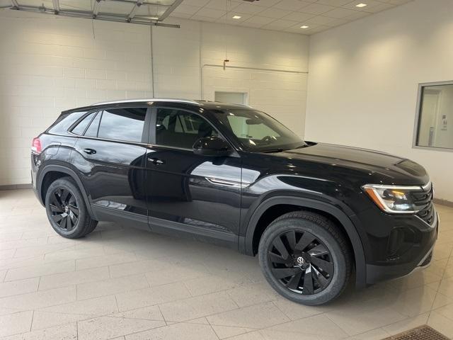 new 2025 Volkswagen Atlas Cross Sport car, priced at $44,586