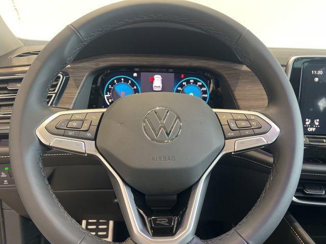 new 2025 Volkswagen Atlas car, priced at $55,301