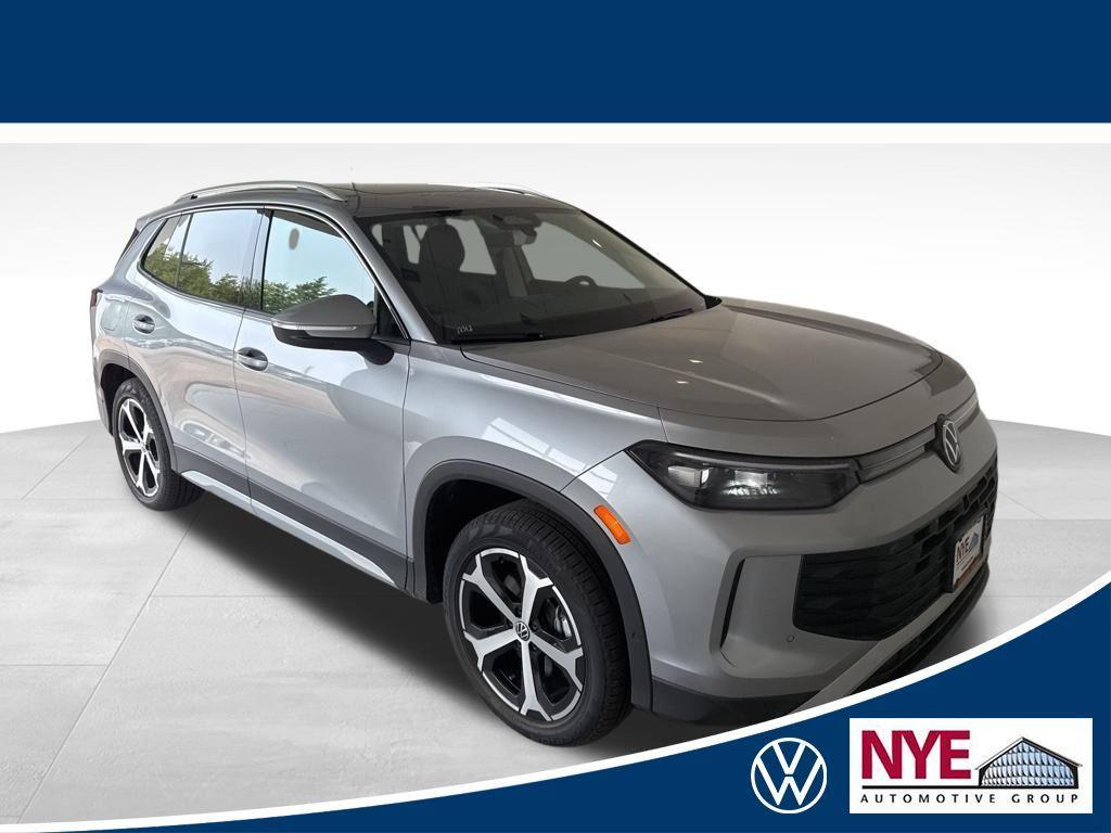 new 2025 Volkswagen Tiguan car, priced at $36,521