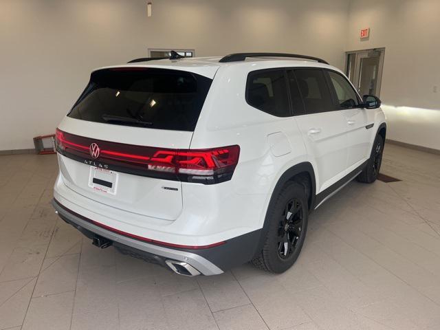 new 2024 Volkswagen Atlas car, priced at $48,191